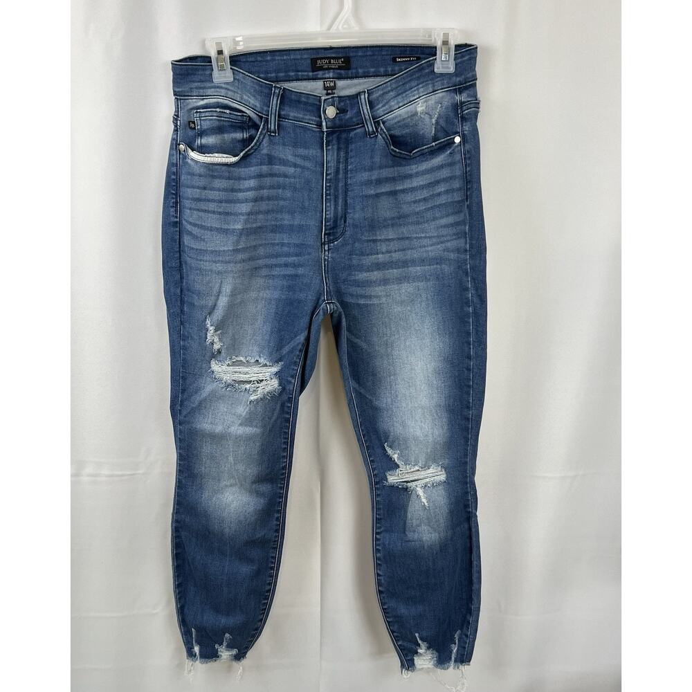 Judy Blue Women’s Size 14 Los Angeles Skinny Fit Jeans Distressed Raw Hem